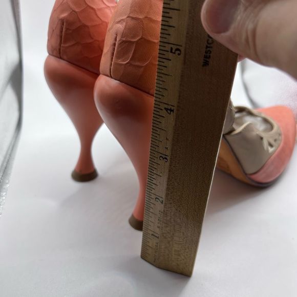 COPY - JOHN FLUEVOG HEELS - Picture 5 of 15